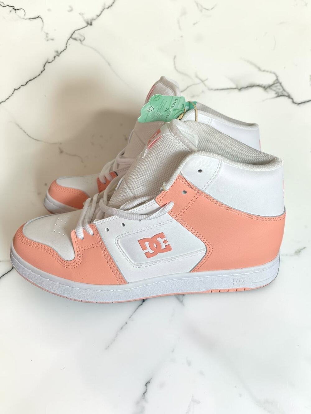 **DC Shoes Women’s Manteca 4 Hi High Top Sneakers Peaches White Pink Size 9**